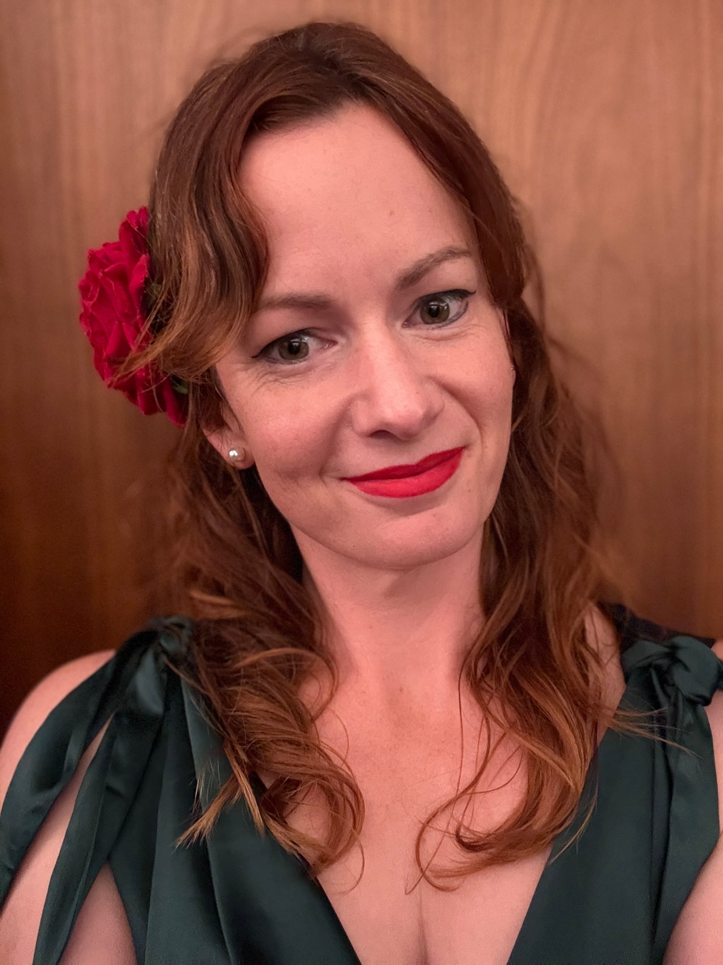 Belinda Beatty at a banquet table
