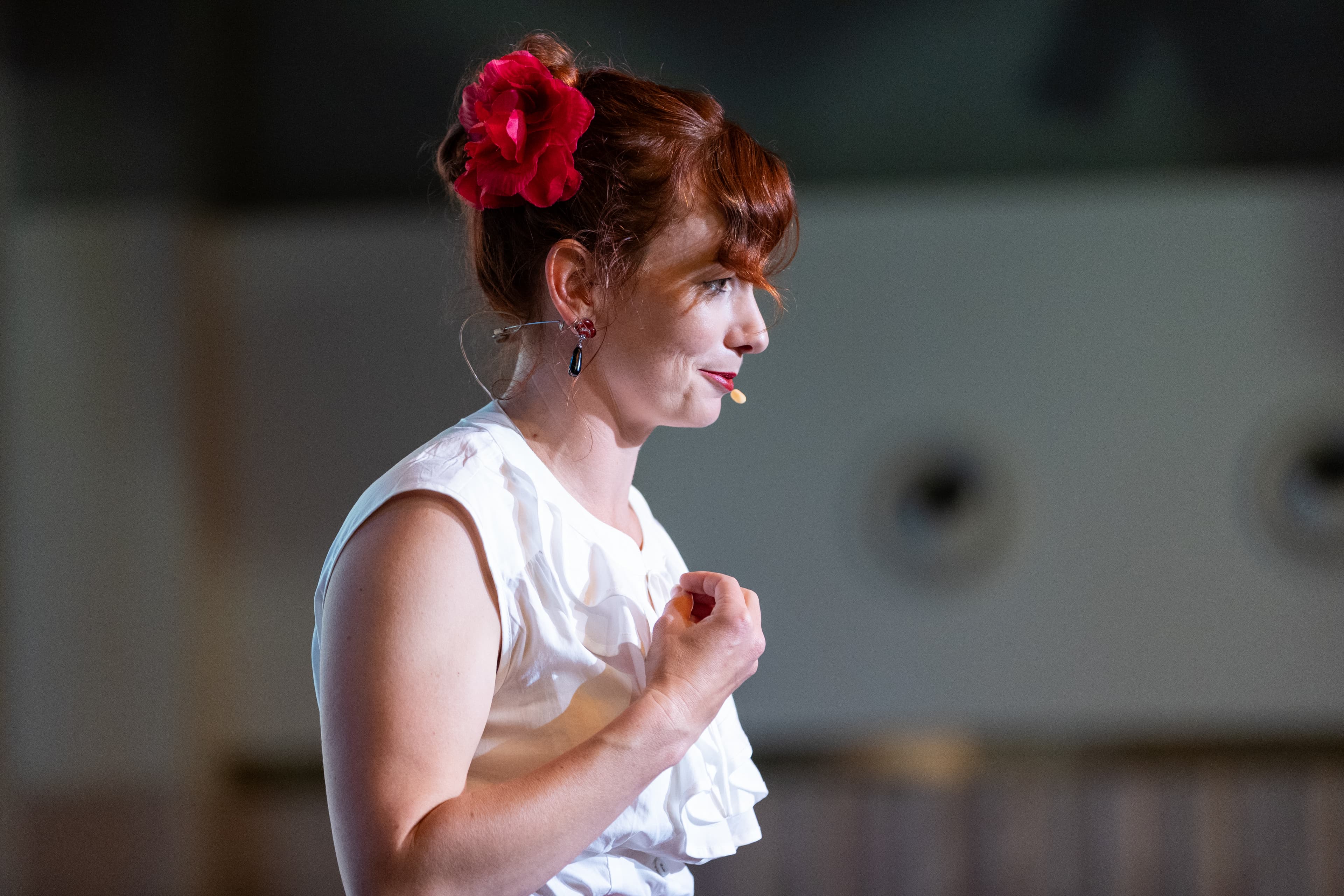 Belinda Beatty delivering a keynote on stage